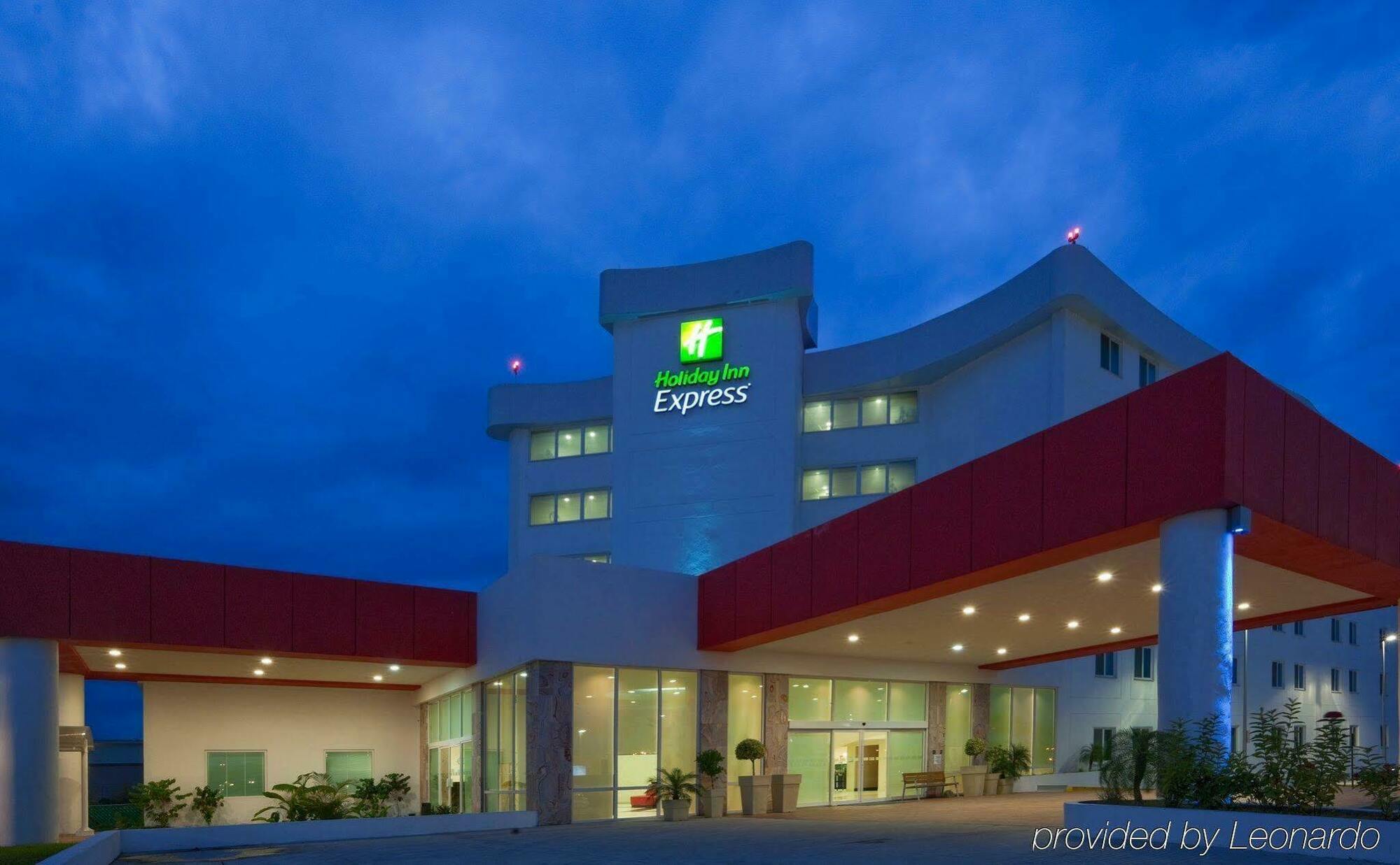 Holiday Inn Express Tapachula, An Ihg Hotel Exteriör bild